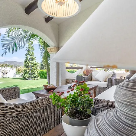 וילה Stella Maris Luxury 4br Pool